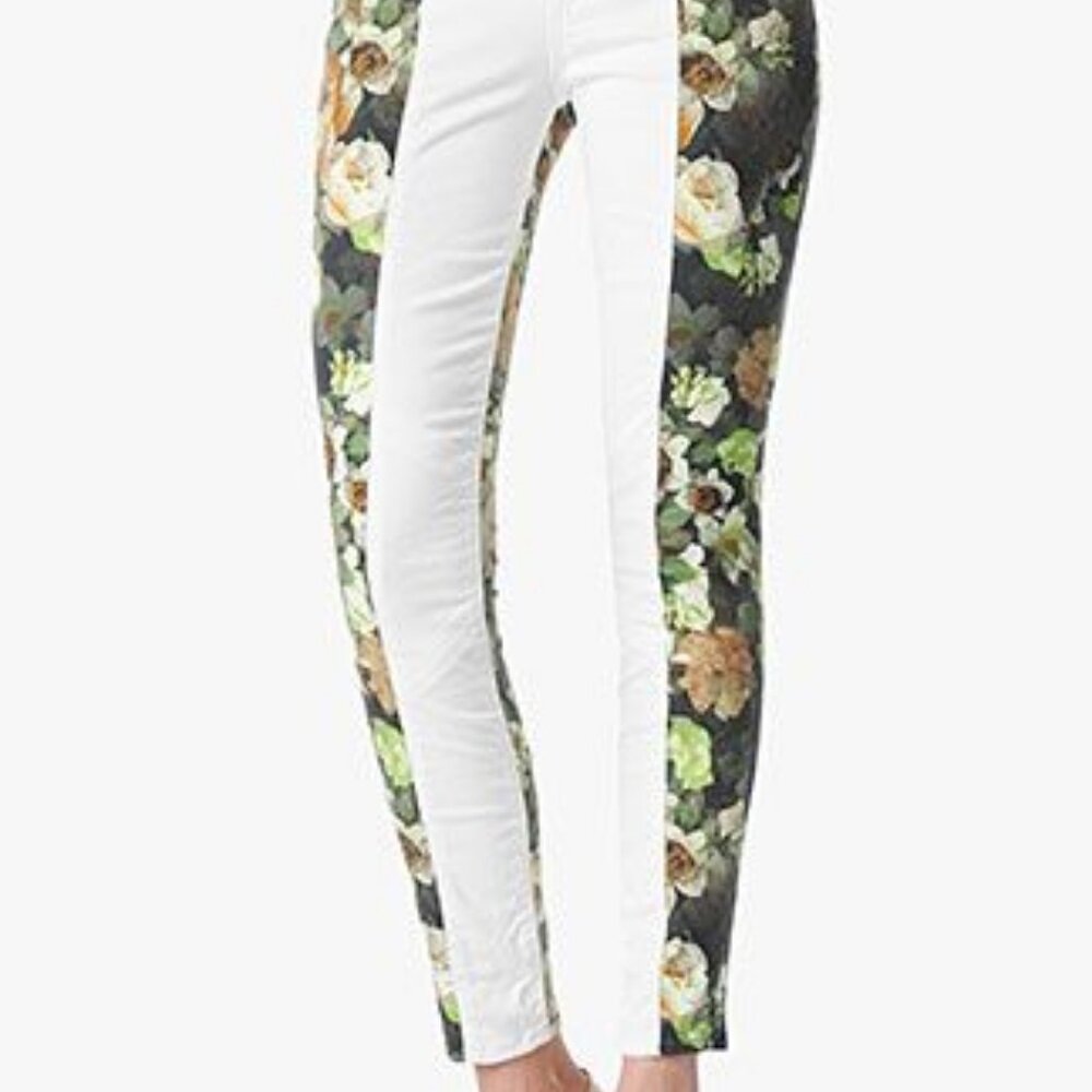 🌿 RARE 7 For All Mankind “English Garden” Pieced Jeans – Like New – Size 26